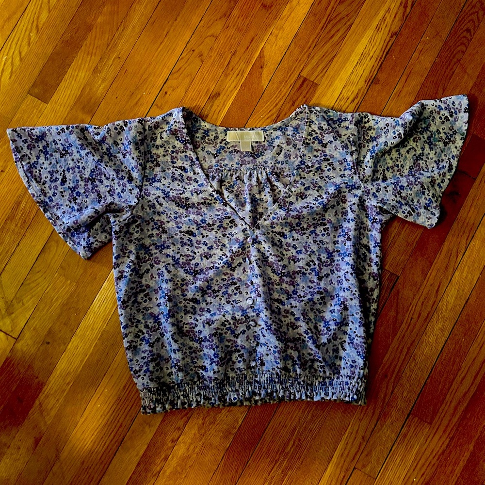 Michael kors Kor’s purple white floral top XS excellent preowned condition crop